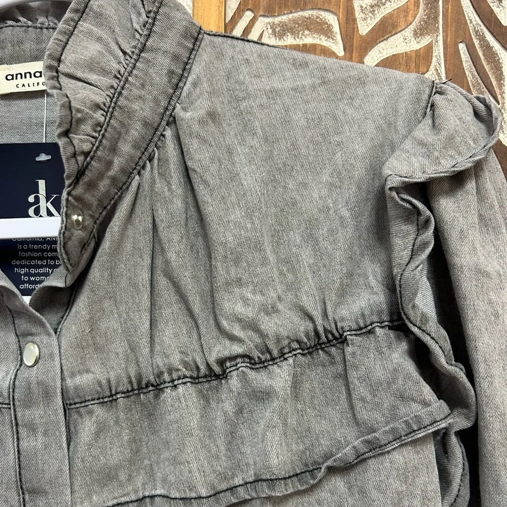 Button Down with Ruffles - Picture 5 of 10